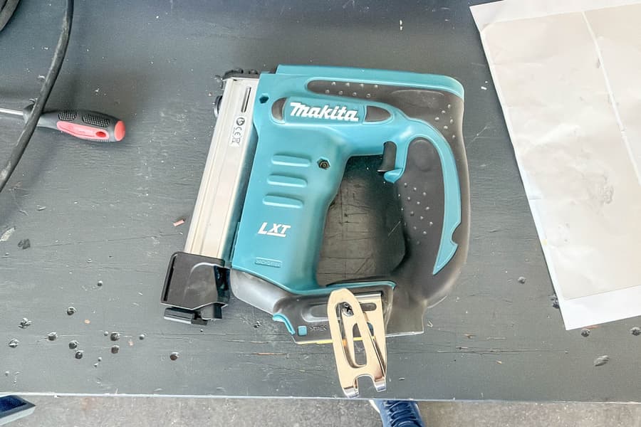 Akku Tacker Makita DST221